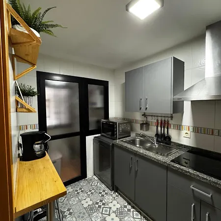 A 10 Minutos De Granada, Parking Gratis Appartamento *